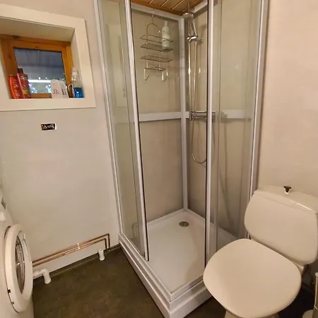 Apartment Koselig Liten Med Hyggelig Uteplass *
